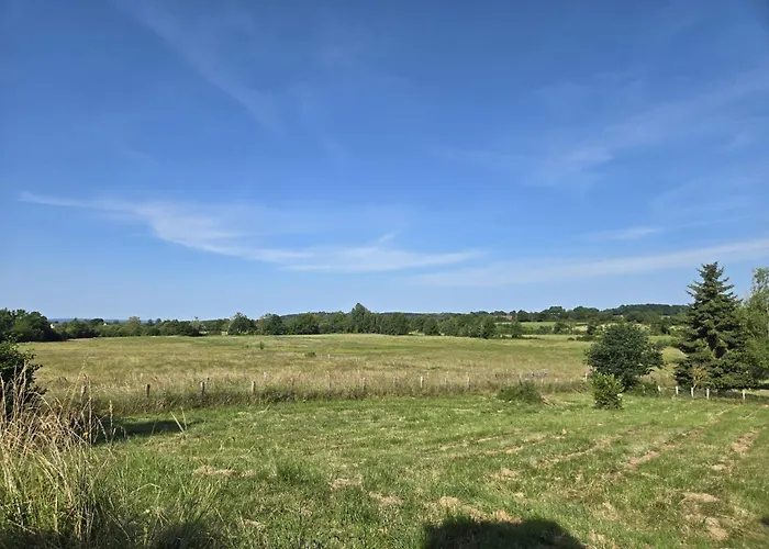 Calme Et Vue Panoramique Champs Et La Sarthe La Mesnière