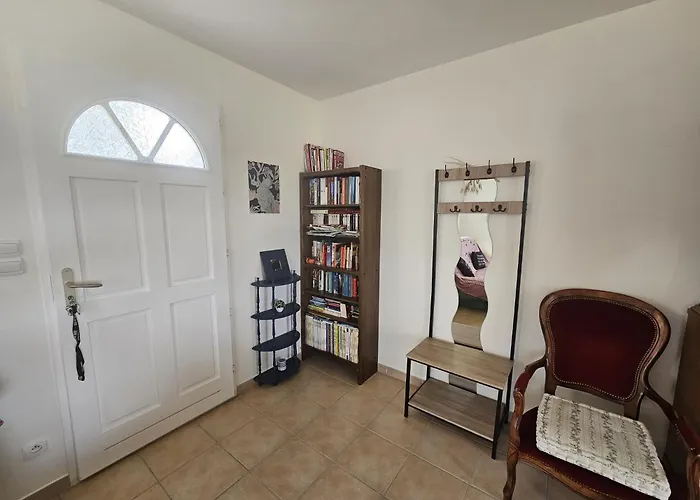 Calme Et Vue Panoramique Champs Et La Sarthe